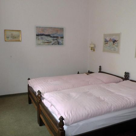 ברונן Villa Deck מראה חיצוני תמונה